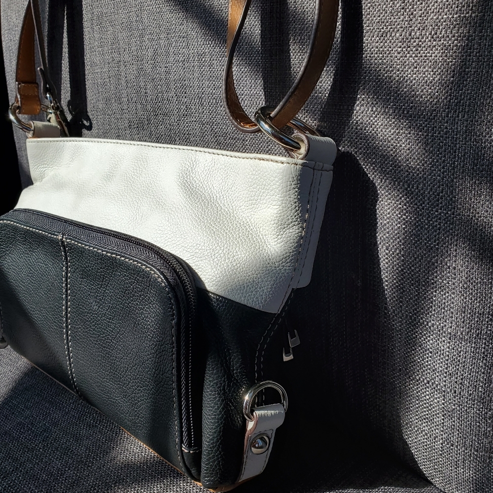 Tignanello Designer Purse - Picture 4 of 5